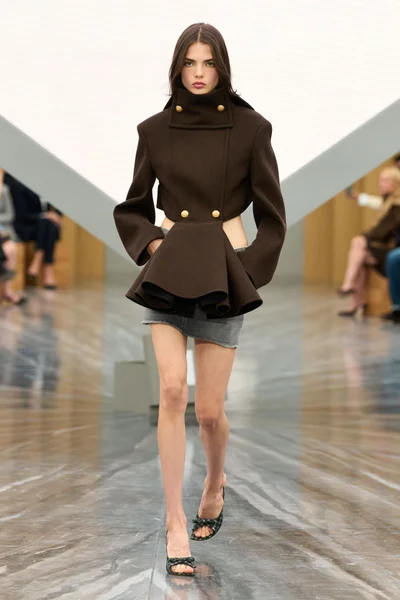 Look 53